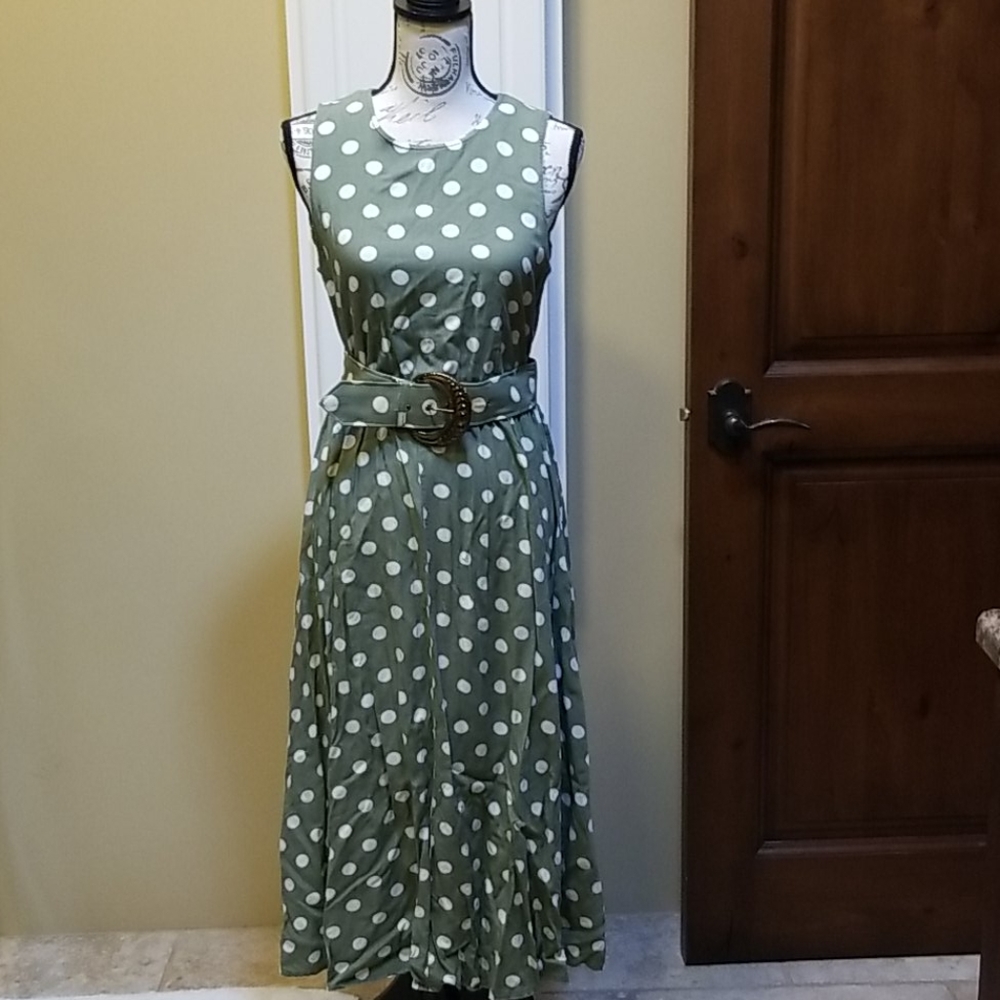 Jamie Broom dress